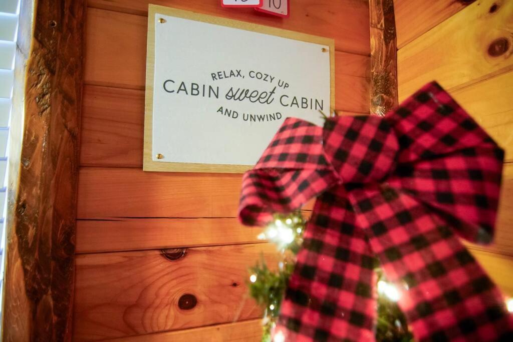 Charming Lakeview Cabin Near Geneva-On-The-Lake! แอชตาบูลา ภายนอก รูปภาพ